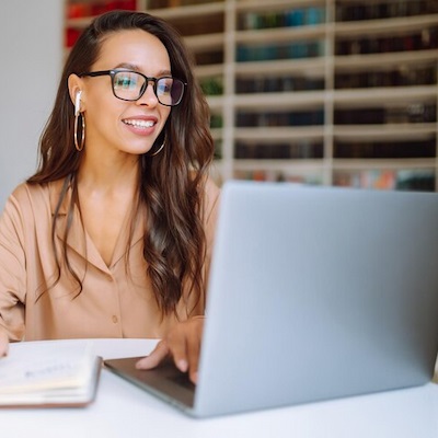 Cursos gratuitos com inscrições abertas